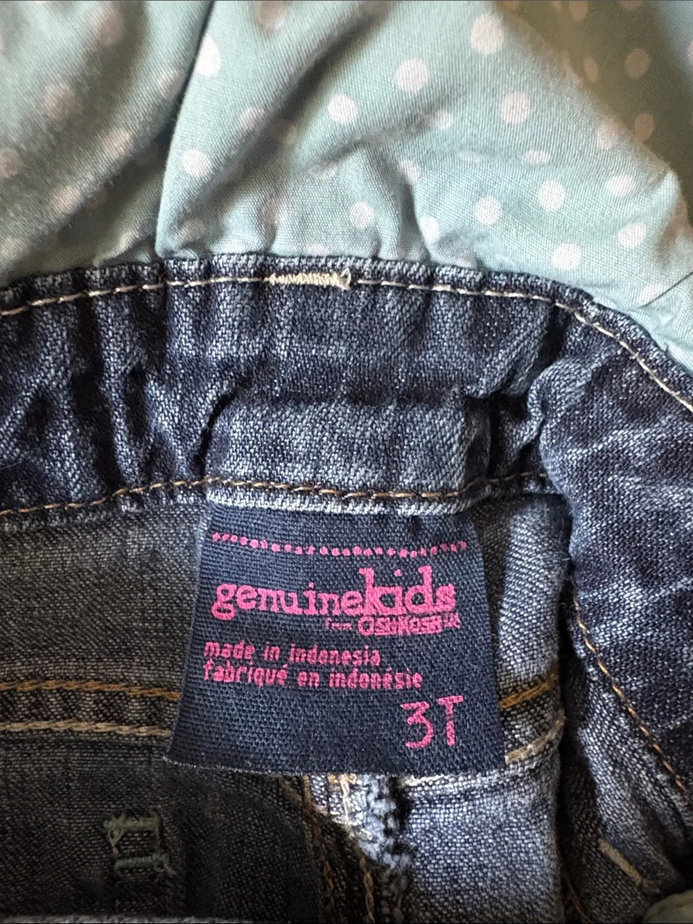 OshKosh B’gosh Girls 3T Denim Overalls Floral Embroidered Pocket Blue